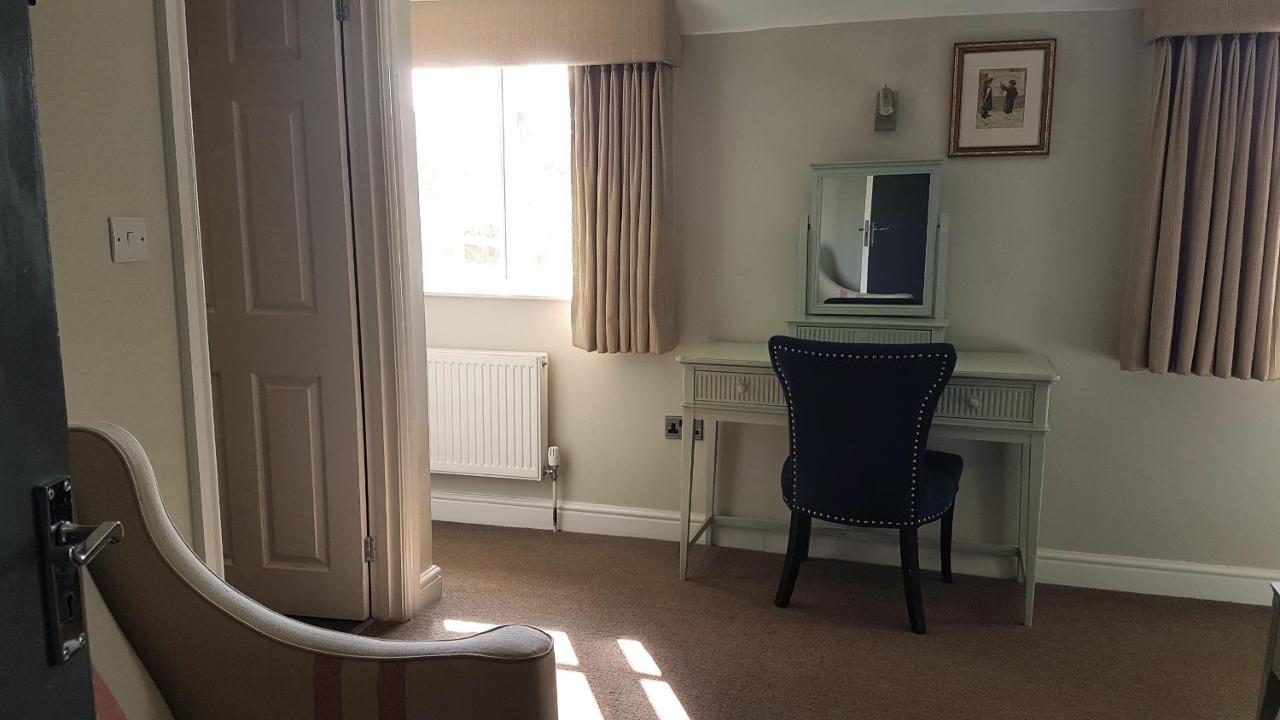 Bed and Breakfast The Royal Oak Duddington Stamford Exterior foto